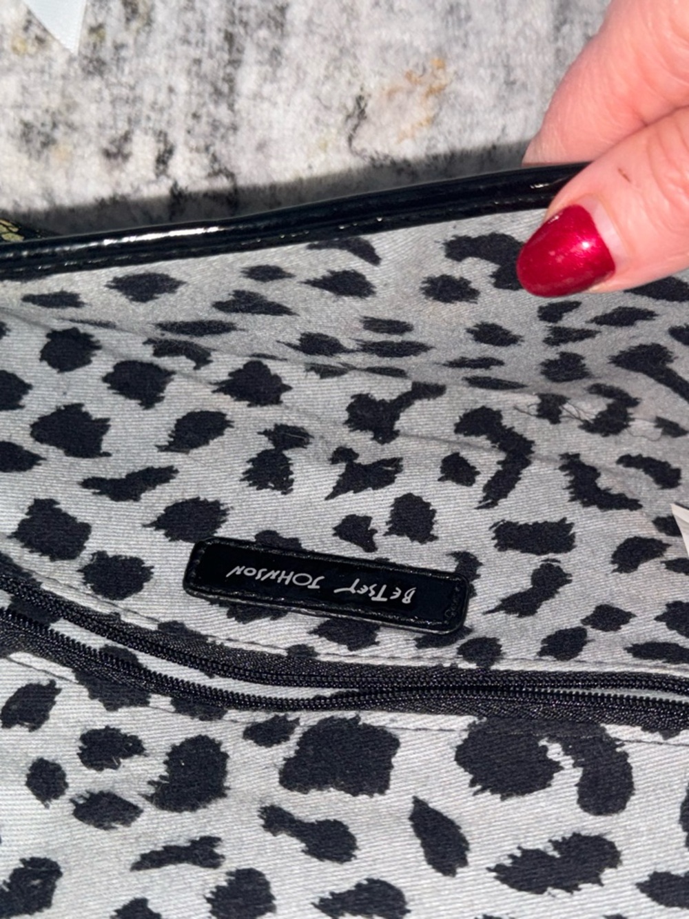 Betsey Johnson Gold and Black Lace-Overlay Chain Clutch - Picture 3 of 7